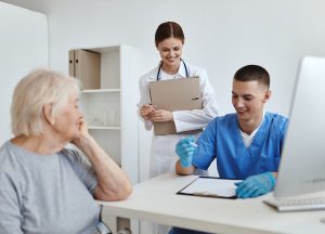 how to best respond to patient complaints