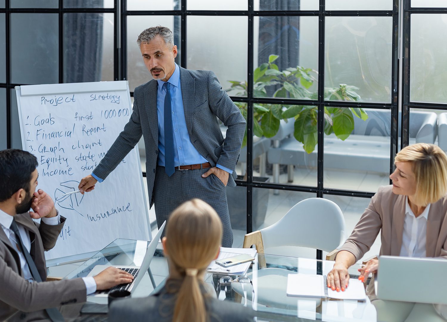 5 business strategies to quickly establish your community focused healthcare practice